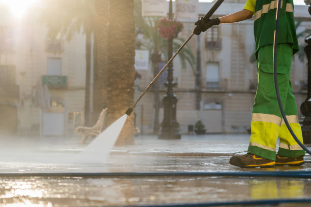 Best Garage Pressure Washing  in Hastings, MI